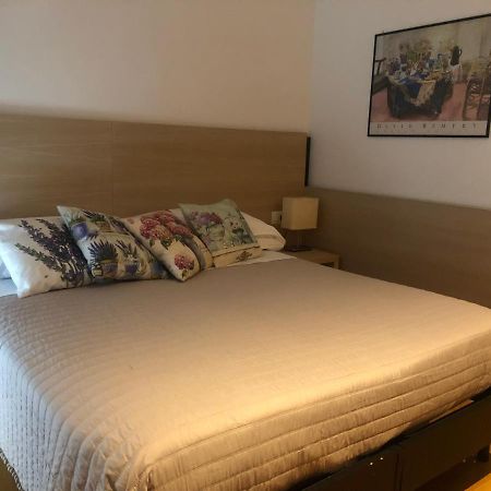 Veronantica B&B Bagian luar foto