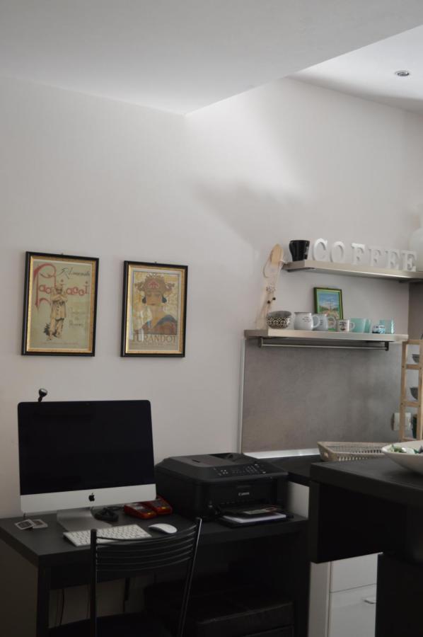 Veronantica B&B Bagian luar foto