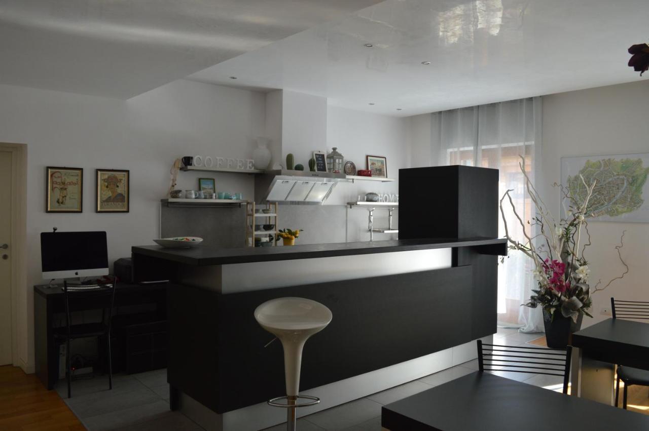 Veronantica B&B Bagian luar foto