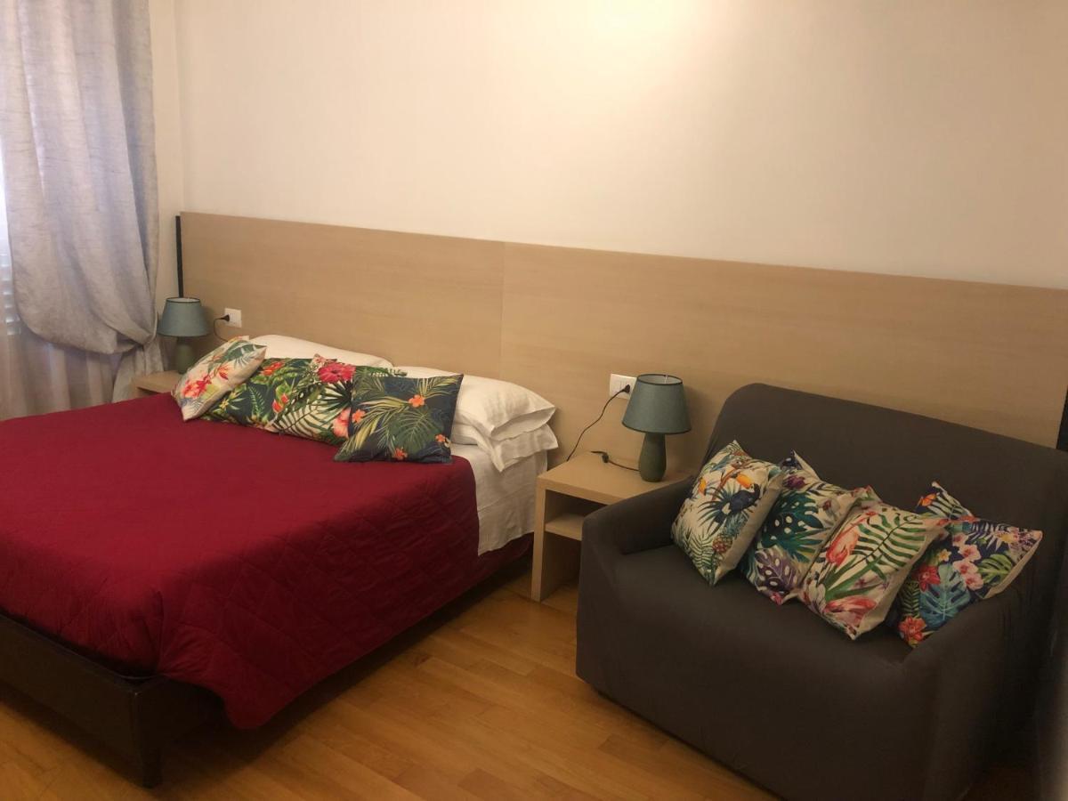 Veronantica B&B Bagian luar foto