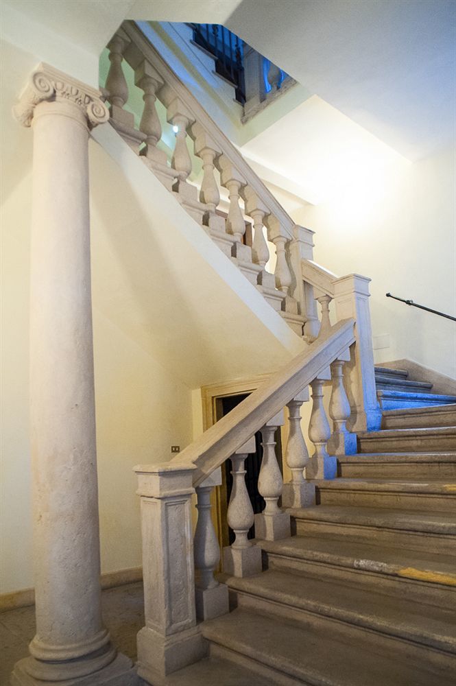 Veronantica B&B Bagian luar foto